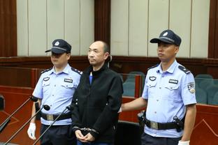 贝弗利自宣自己被交易到雄鹿 Woj随后确认该消息